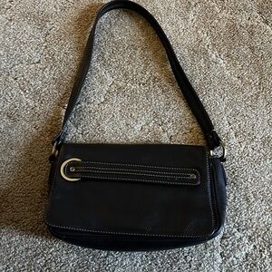 Elegant Brown Leather Shoulder Bag